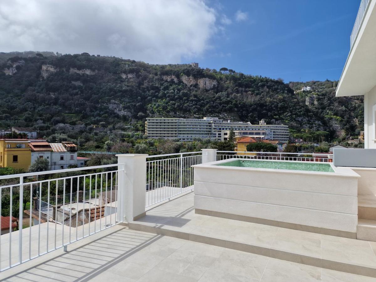 Hotel Leone Sorrento Luaran gambar